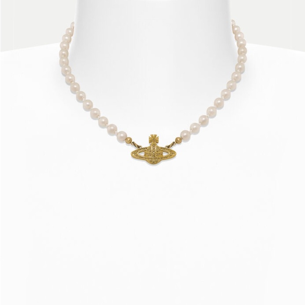 Vivienne Westwood Mini Bas Relief Pearl Choker - Authentic